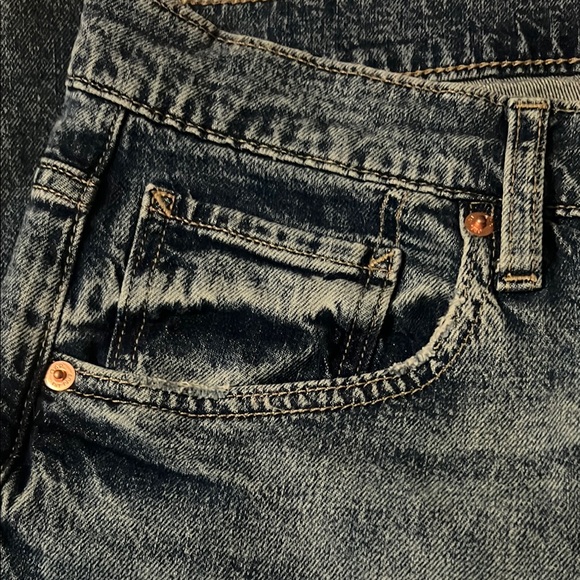 GAP Blue Versatile Denim Cut-Off Jorts - Picture 15 of 15